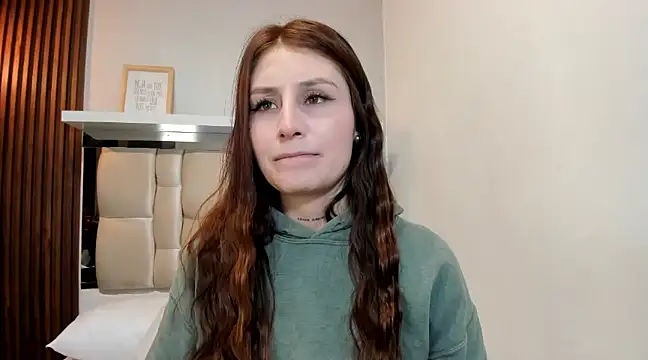 Snapshot of LANA-JONNES chatting on 02-01-25, 03:30 LANA-JONNES online show from 02-01-25, 03:30