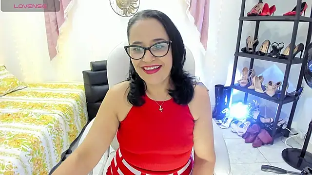 Chanel Doll  online show from 10-08-25, 10:02