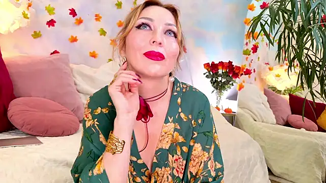 Snapshot of Ledy_Mary chatting on 11-30-25, 06:34 Ledy Mary online show from 11-30-25, 06:34