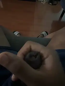 Snapshot of Pavan921 chatting on 11-02-25, 05:04 Pavan921 online show from 11-02-25, 05:04