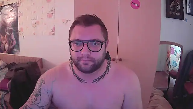 Snapshot of tiltusmaximusv chatting on 12-11-24, 01:28 tiltusmaximusv online show from 12-11-24, 01:28