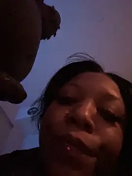 Snapshot of Kayyummy98 chatting on 03-08-26, 04:49 Kayyummy98 online show from 03-08-26, 04:49