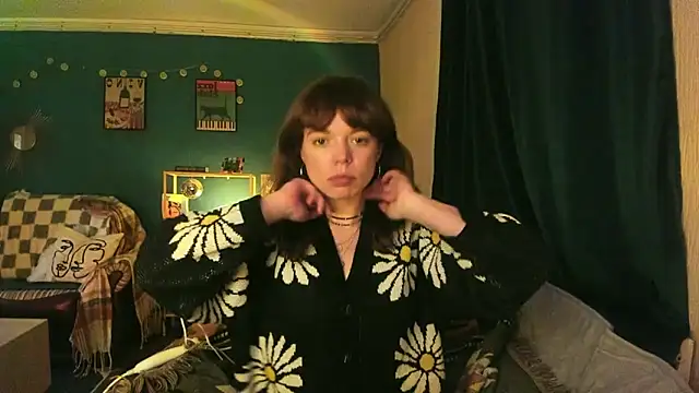 ClancyMorissey online show from 11-16-25, 08:03