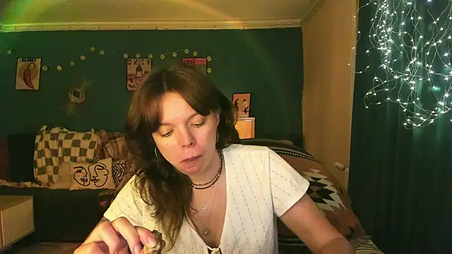 Snapshot of ClancyMorissey chatting on 06-14-26, 04:42 ClancyMorissey online show from 06-14-26, 04:42