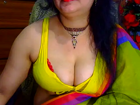 Daneldayna online show from 10-28-25, 02:26