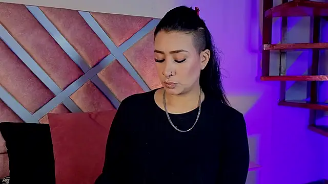  kelly hous36 online show from 04-13-26, 12:32