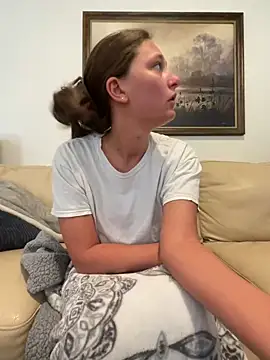 Snapshot of triple34D chatting on 09-11-25, 03:01 triple34D online show from 09-11-25, 03:01