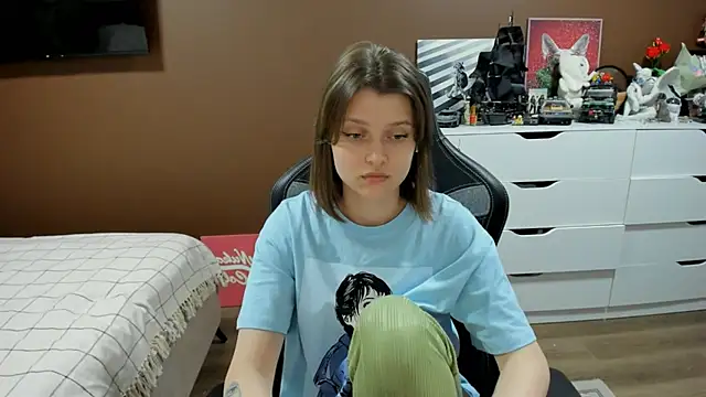 SoniNesti online show from 07-22-26, 03:04