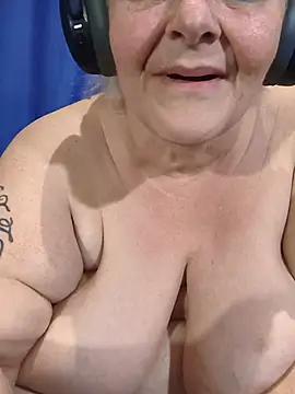 DavisDesires online show from 07-28-26, 12:48