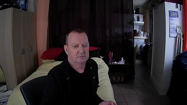 passifsoumis1963 online show from 11-14-25, 10:25