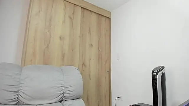 xspecialoomx online show from 01-13-26, 07:52