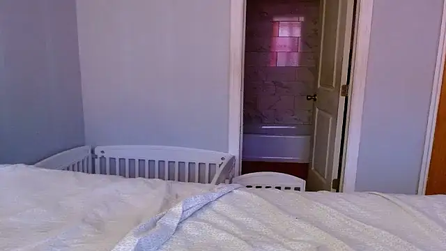 MSweetLindaParks online show from 02-08-26, 05:05