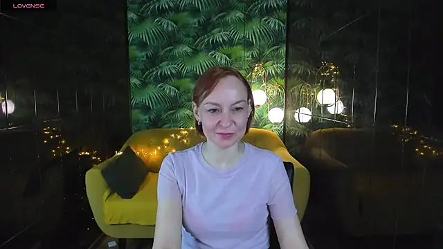 Snapshot of NikaGentle chatting on 01-03-25, 05:39 NikaGentle online show from 01-03-25, 05:39