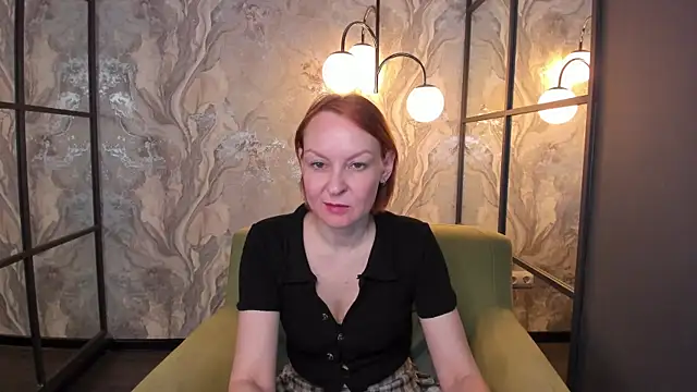 Snapshot of NikaGentle chatting on 03-10-25, 11:42 NikaGentle online show from 03-10-25, 11:42