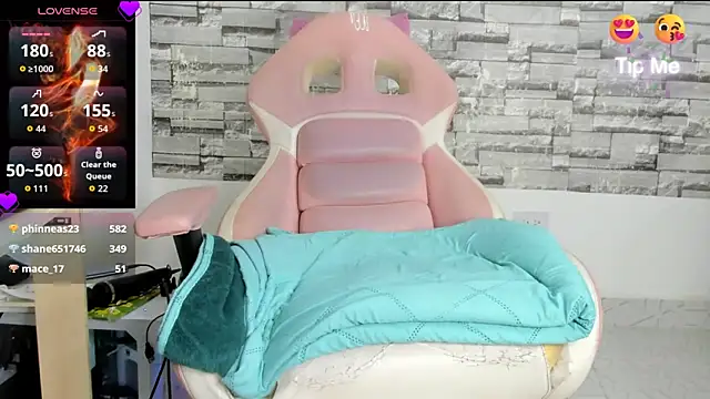 Snapshot of hot-timefun chatting on 11-01-25, 06:43 hot-timefun online show from 11-01-25, 06:43