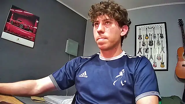 Snapshot of saint_not chatting on 12-20-25, 04:03 saint not online show from 12-20-25, 04:03