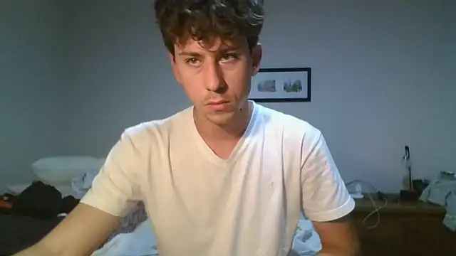 Snapshot of saint_not chatting on 01-13-26, 05:18 saint not online show from 01-13-26, 05:18