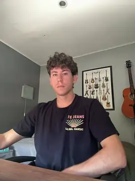 Snapshot of saint_not chatting on 02-01-26, 04:05 saint not online show from 02-01-26, 04:05