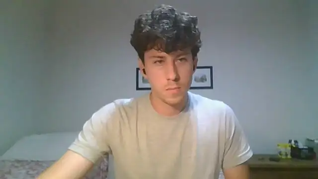 Snapshot of saint_not chatting on 02-09-26, 10:36 saint not online show from 02-09-26, 10:36