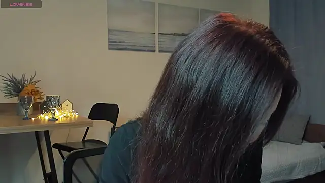 AvroraSakura online show from 12-11-24, 02:22