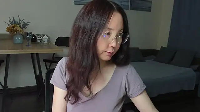 AvroraSakura online show from 01-13-25, 08:37