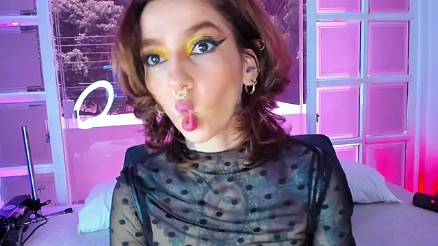 Evangelyne 1 online show from 09-17-25, 04:08