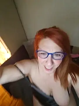 lollipop cat online show from 02-17-25, 11:42