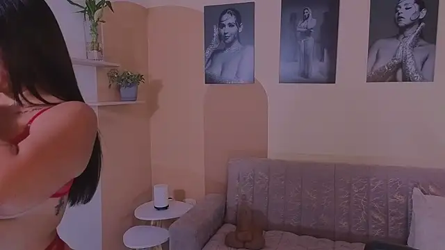 ToriCrossX online show from 04-19-26, 06:10