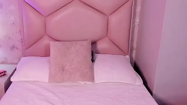 ambar sullivan online show from 01-20-25, 03:07