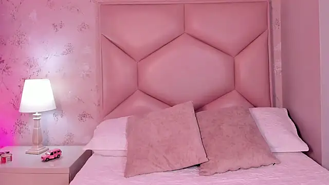 ambar sullivan online show from 02-11-25, 11:54