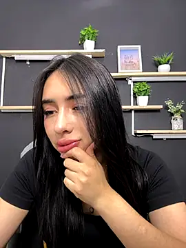 Snapshot of isabella_jade chatting on 11-04-25, 01:21 isabella jade online show from 11-04-25, 01:21