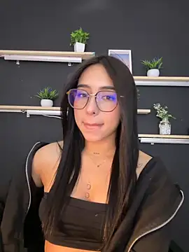 Snapshot of isabella_jade chatting on 11-12-25, 01:22 isabella jade online show from 11-12-25, 01:22