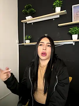 Snapshot of isabella_jade chatting on 01-12-26, 09:31 isabella jade online show from 01-12-26, 09:31