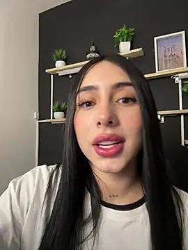 Snapshot of isabella_jade chatting on 02-04-26, 07:53 isabella jade online show from 02-04-26, 07:53