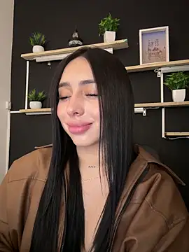 Snapshot of isabella_jade chatting on 02-17-26, 10:05 isabella jade online show from 02-17-26, 10:05