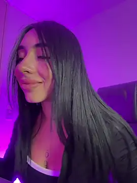 Snapshot of isabella_jade chatting on 03-10-26, 07:30 isabella jade online show from 03-10-26, 07:30