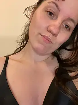 Nicole-Ray online show from 12-22-24, 10:58