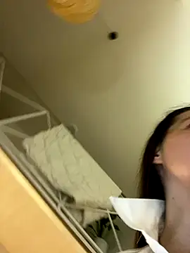 Nicole-Ray online show from 09-18-25, 09:50