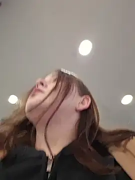 Yammy Yumi online show from 03-13-26, 01:40