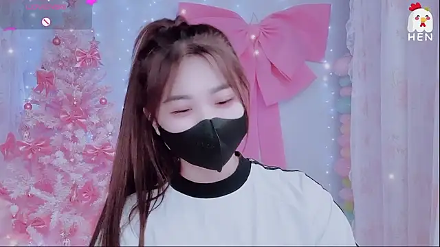 Snapshot of hen237 chatting on 01-11-26, 07:19 hen237 online show from 01-11-26, 07:19