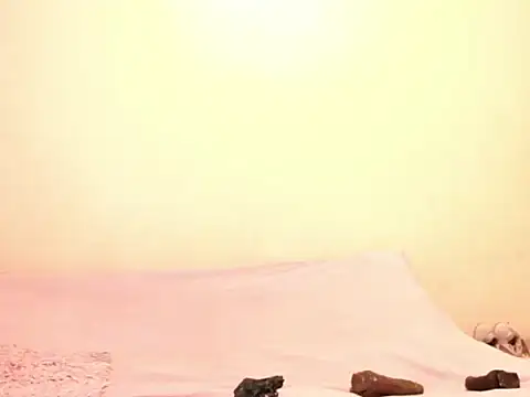 Queen BootyXXX online show from 11-18-25, 02:06