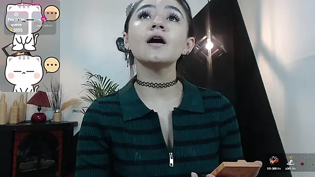 Snapshot of Perla_Campbell chatting on 12-30-24, 07:32 Perla Campbell online show from 12-30-24, 07:32