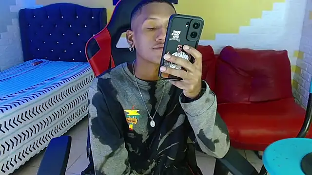 ManSant online show from 10-28-25, 03:25