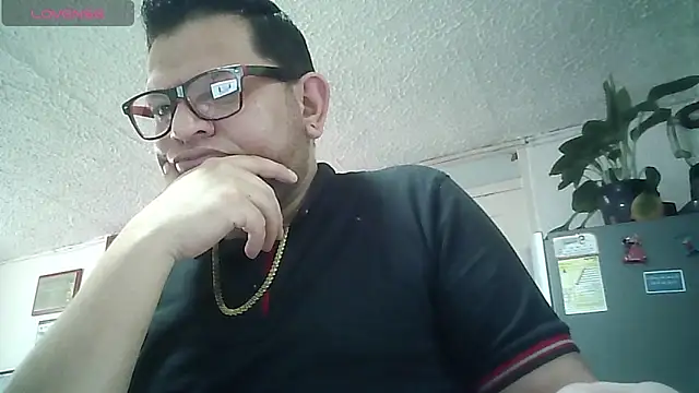 SexDiffrent online show from 12-20-25, 04:14