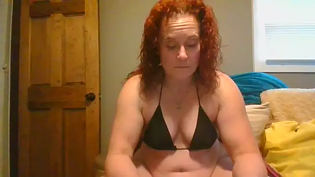 Snapshot of fitflamedragan chatting on 10-30-25, 06:30 fitflamedragan online show from 10-30-25, 06:30