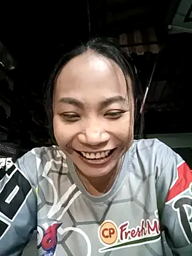 Snapshot of KinkyKit_May chatting on 12-20-25, 03:08 KinkyKit May online show from 12-20-25, 03:08