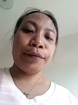 Snapshot of KinkyKit_May chatting on 01-16-26, 02:48 KinkyKit May online show from 01-16-26, 02:48