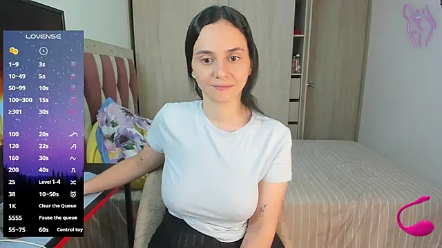 Snapshot of lucia_s1 chatting on 01-16-26, 09:30 lucia s1 online show from 01-16-26, 09:30