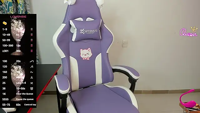 Snapshot of lucia_s1 chatting on 02-18-26, 11:11 lucia s1 online show from 02-18-26, 11:11