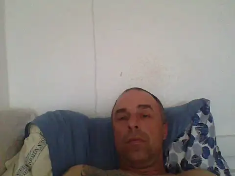 Snapshot of Nowy111 chatting on 05-22-26, 09:48 Nowy111 online show from 05-22-26, 09:48